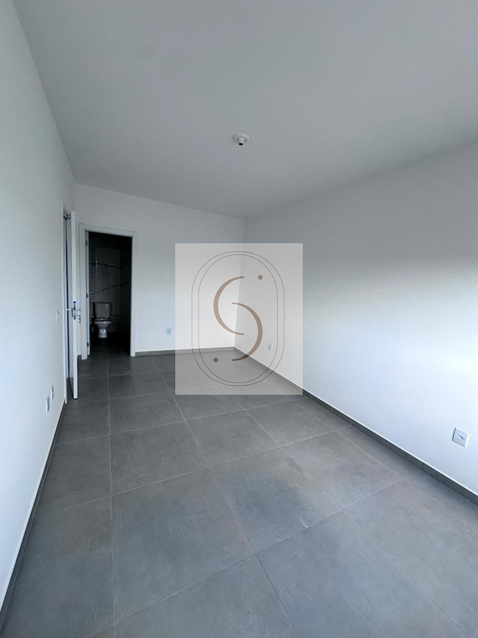 Apartamento novo com 2 quartos sendo uma suíte no bairro Mato Alto em Araranguá