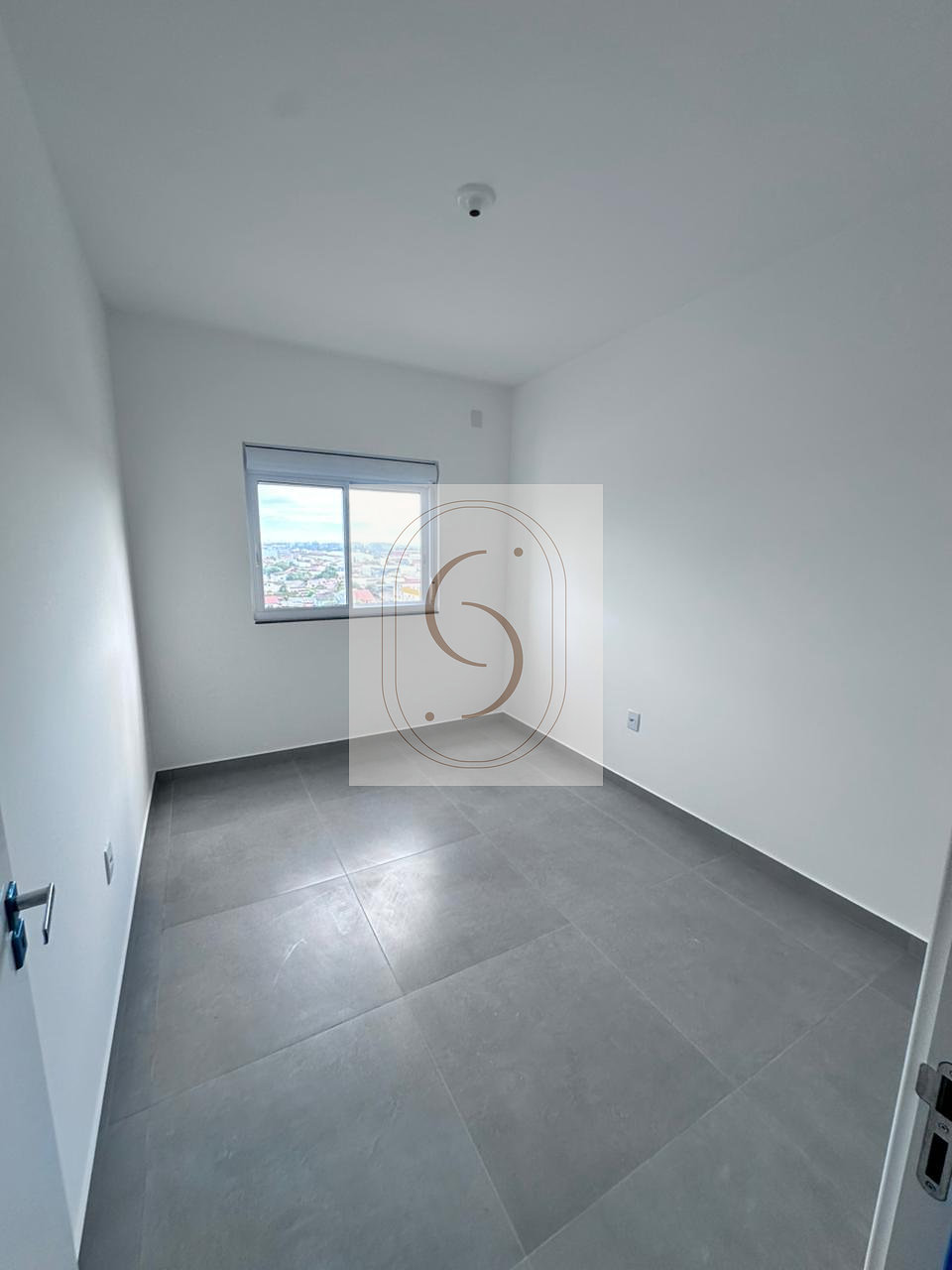 Apartamento novo com 2 quartos sendo uma suíte no bairro Mato Alto em Araranguá
