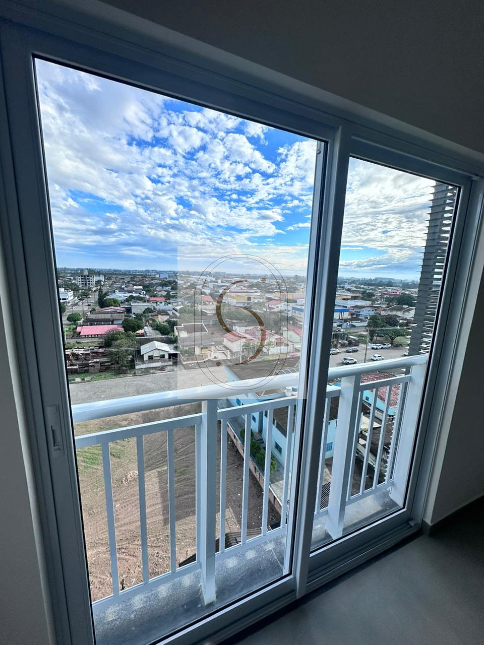 Apartamento novo com 2 quartos sendo uma suíte no bairro Mato Alto em Araranguá