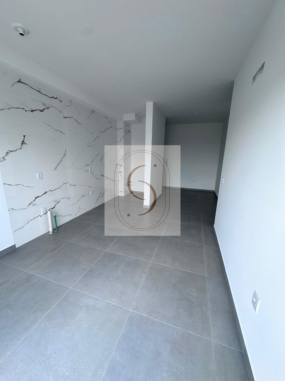 Apartamento novo com 2 quartos sendo uma suíte no bairro Mato Alto em Araranguá
