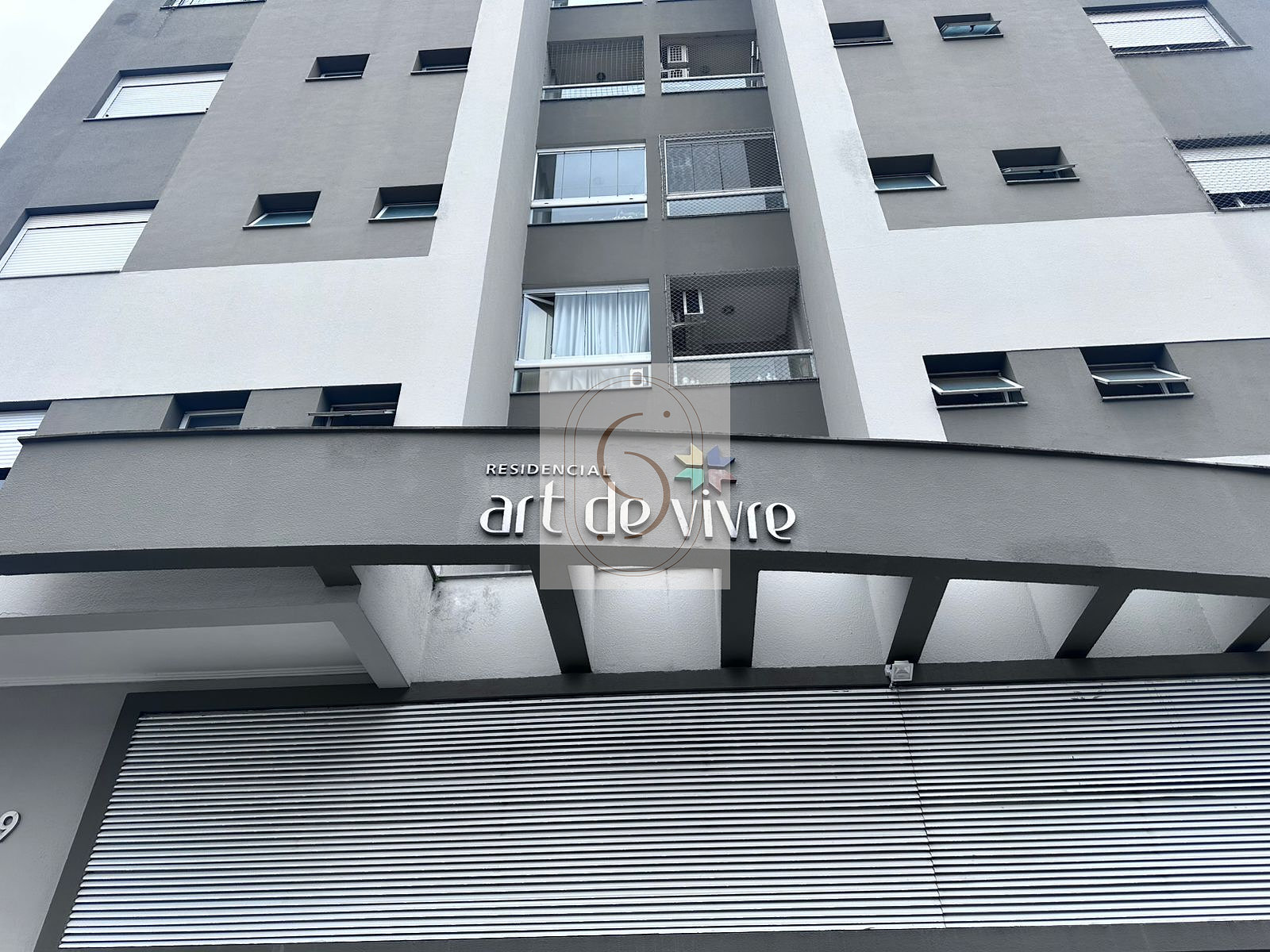 Apartamento com 3 quartos, 1 suíte em Araranguá