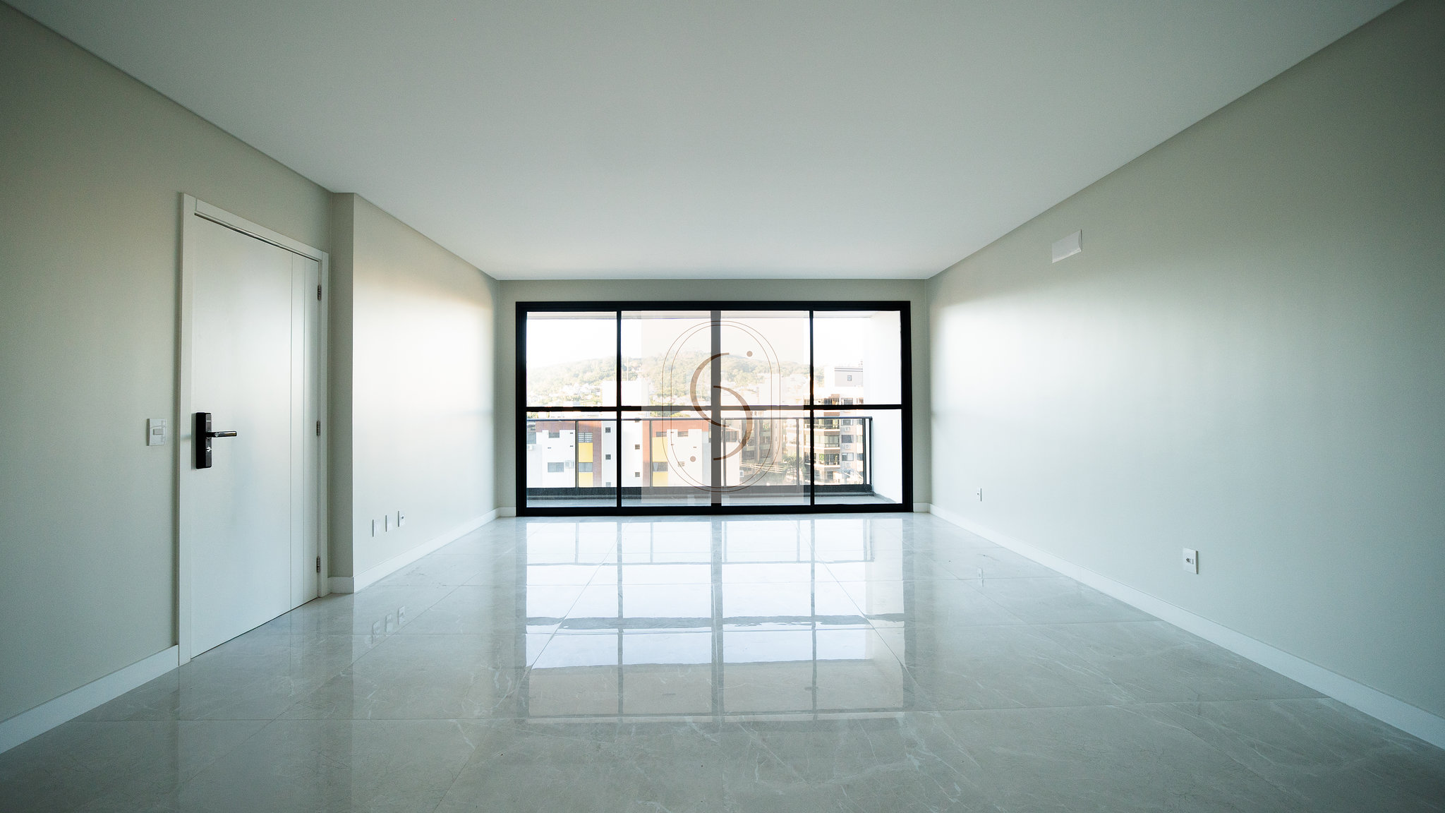 Apartamento Alto Padrão com 3 Suítes, 131 m² Privativos no Bairro Pio Corrêa em Criciúma.