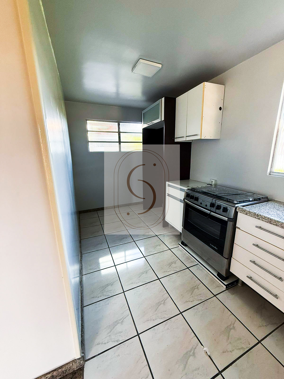 Casa com 4 dormitórios à venda 160 m² e terreno com 2 lotes no Centro de Maracajá