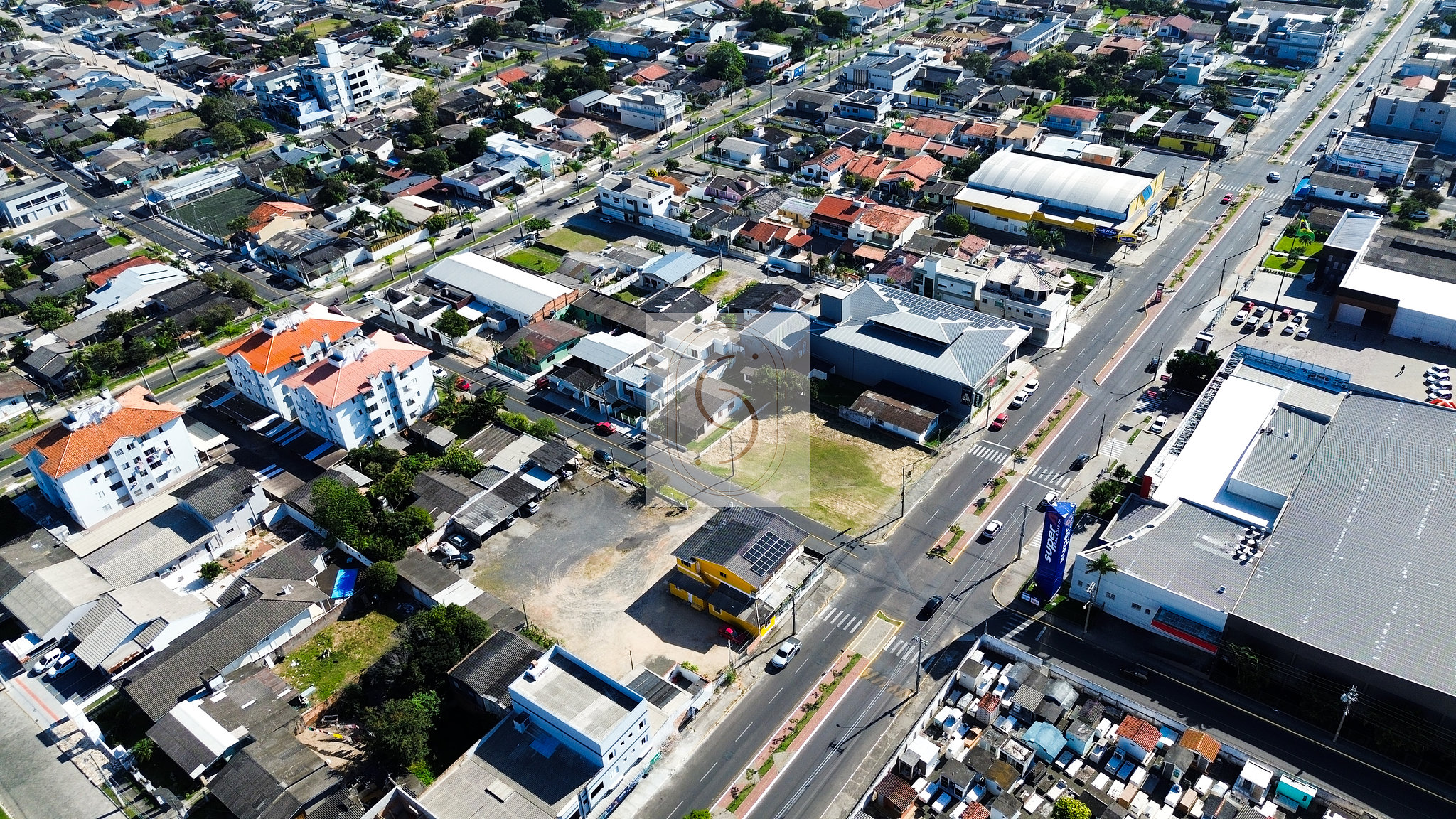 Dois terrenos na Avenida Getúlio Vargas em Araranguá/SC