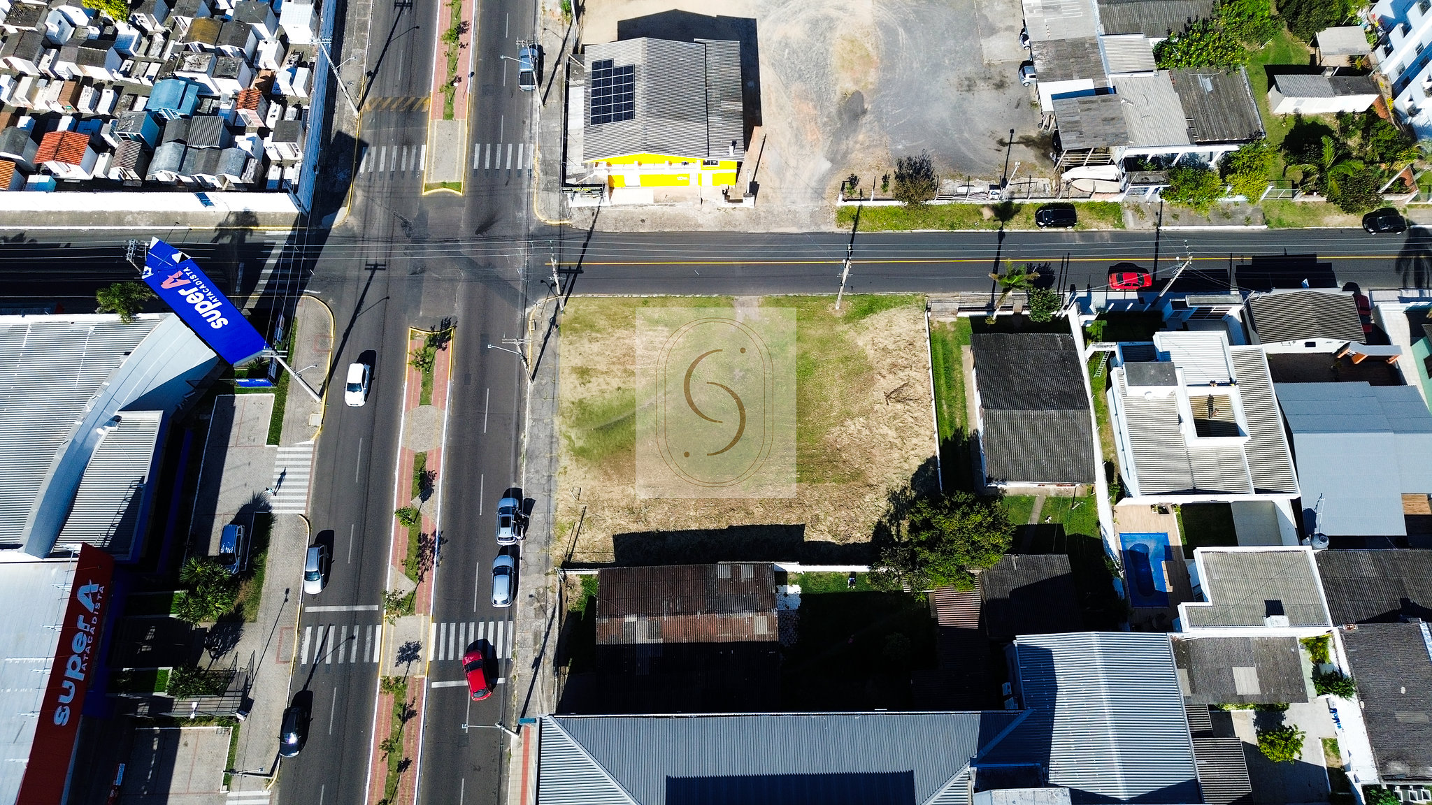 Dois terrenos na Avenida Getúlio Vargas em Araranguá/SC